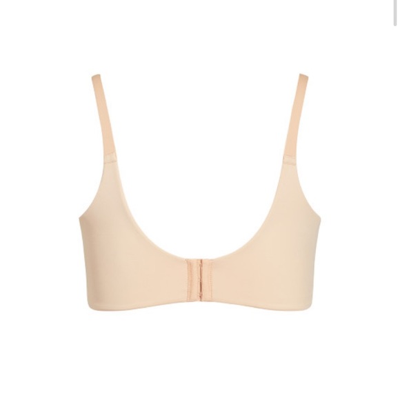 Avenue Back Smoother Size 46D - Picture 3 of 6